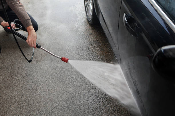 Best Commercial Pressure Washing  in Tuscumbia, AL
